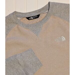 The North Face Mens Medium Raglan Crewneck Sweatshirt Tan Gray Fleece Lined